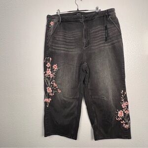DRIFTWOOD‎ Black Floral Embroidered Cropped Jeans